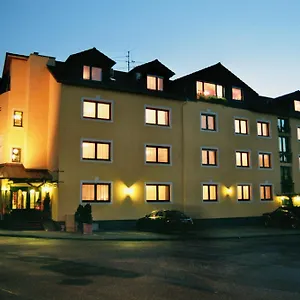 https://central-hotel-am-konigshof.frankfurtammainhotels.com