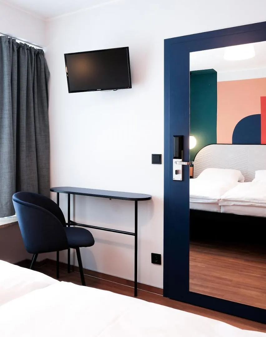 The Dot | 24/7 Checkin Hotel Munich