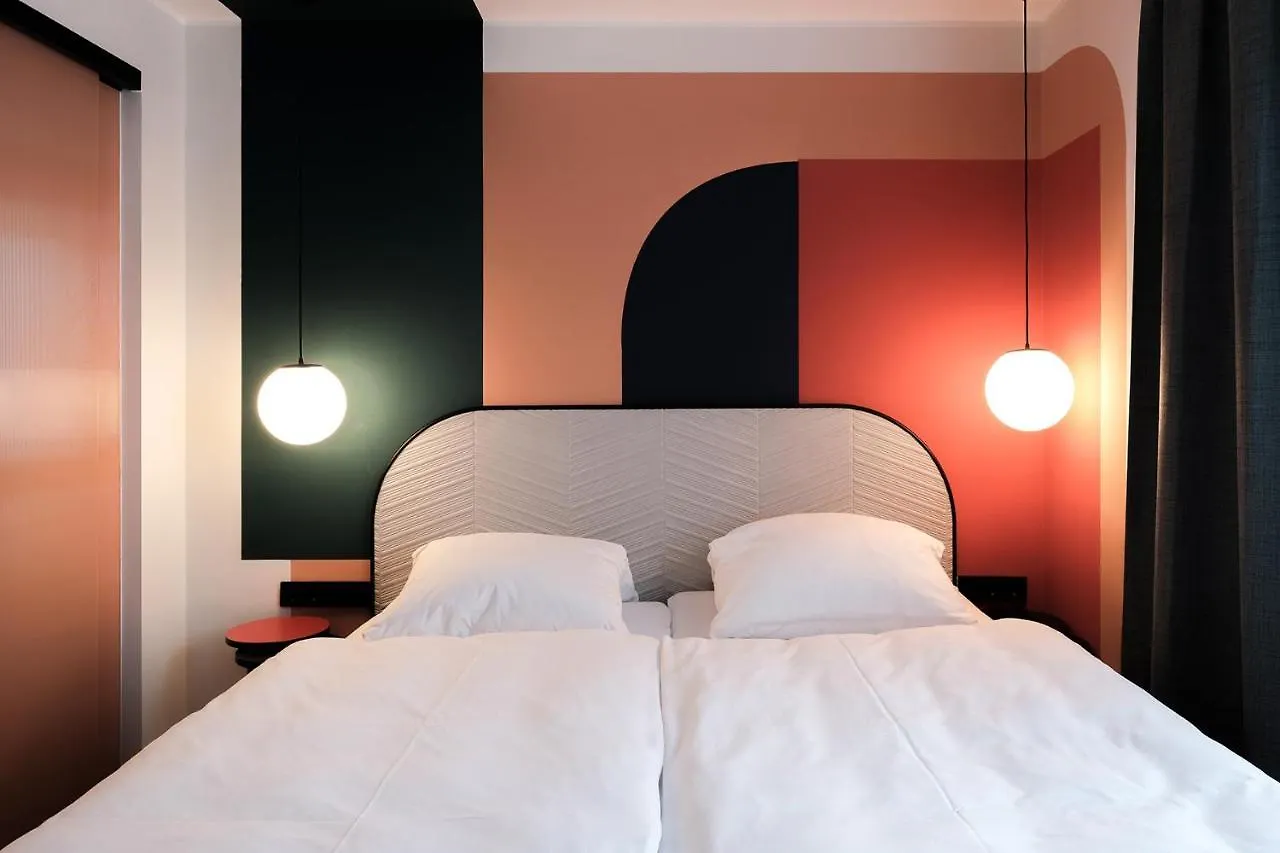 The Dot | 24/7 Checkin Hotel Munich Germany